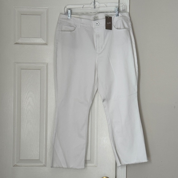 Brand New J. Jill Kick Flare White Jeans Size 14 Petite P Ankle length Raw Hem - Picture 1 of 8